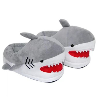 Pantofole in peluche con squalo